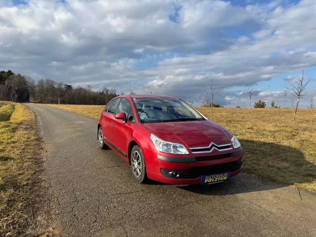 Citroen C4 2009 photo 3