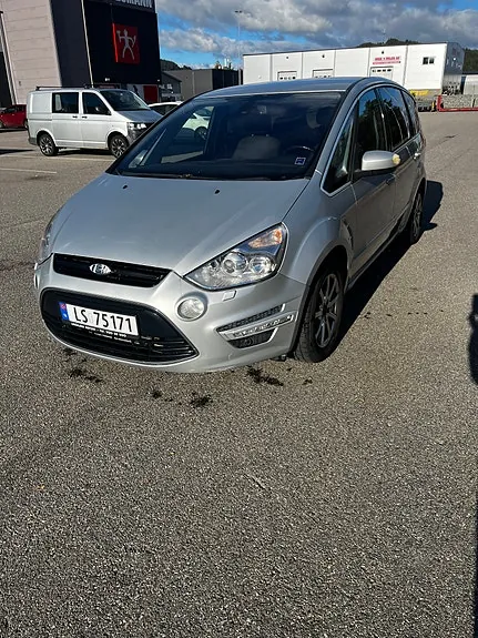 Ford S-Max 2010 photo 2