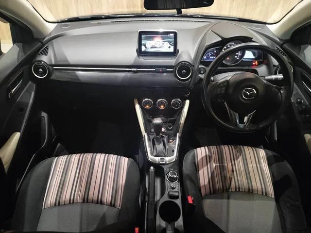 Mazda Demio 2016 photo 3