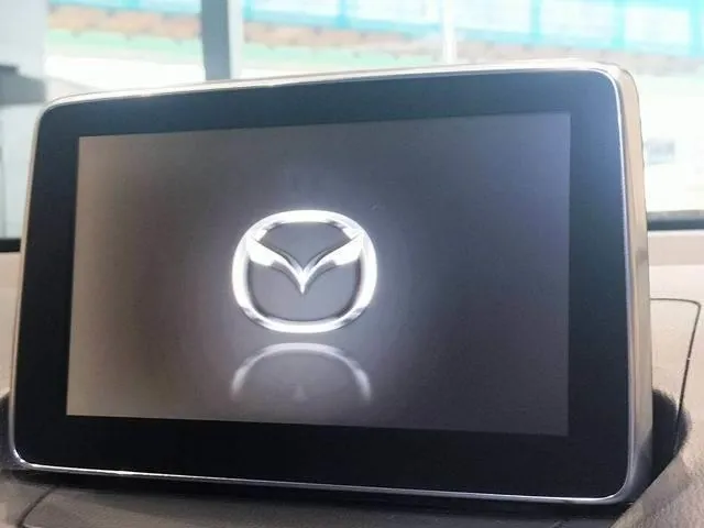 Mazda Demio 2016 photo 4