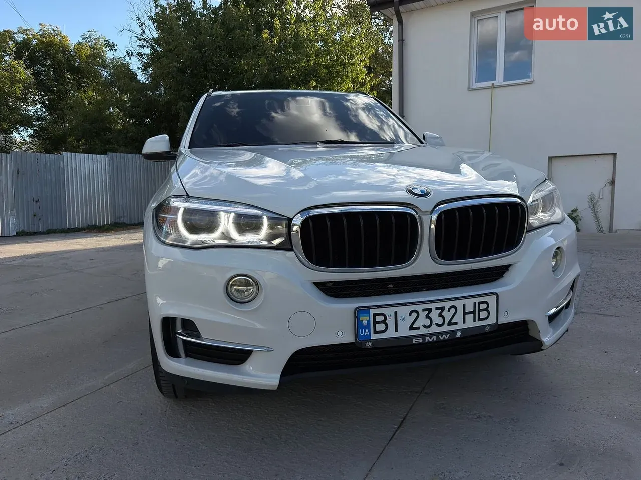 BMW X5 2015 photo 2
