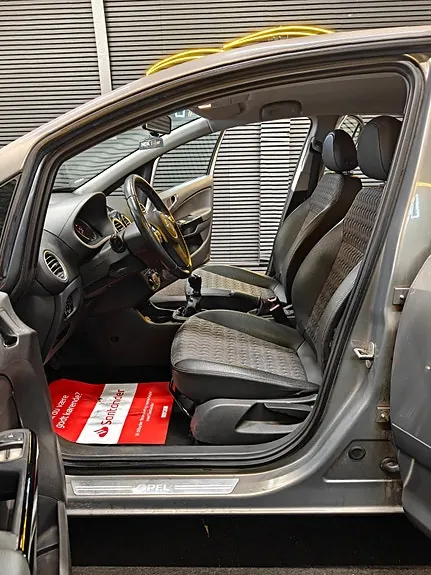 Opel Corsa 2013 photo 5
