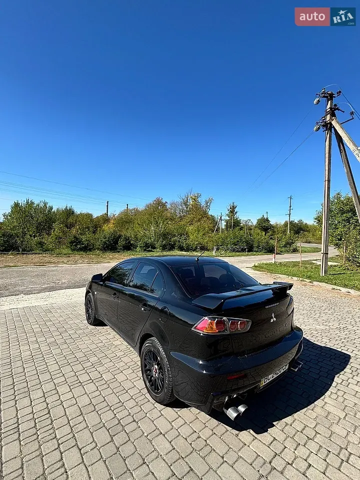 Mitsubishi Lancer 2012 photo 3