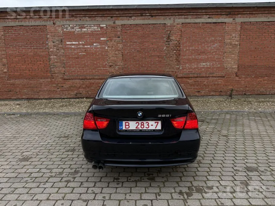 BMW 3 Series 2009 photo 5