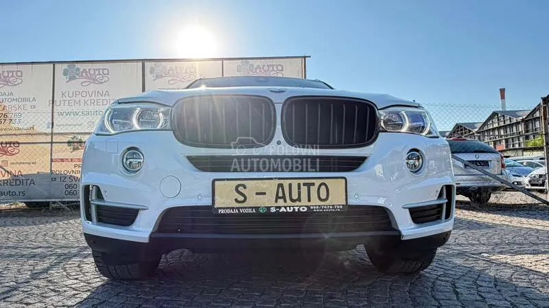 BMW X5 2014 photo 2