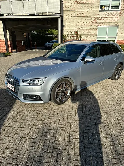Audi A4 2018 photo 5