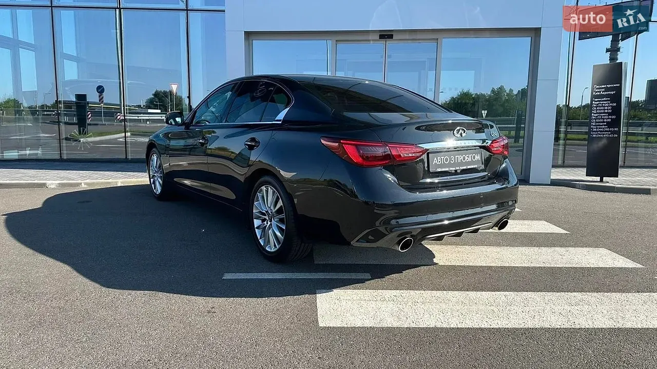 Infiniti Q50 2021 photo 2