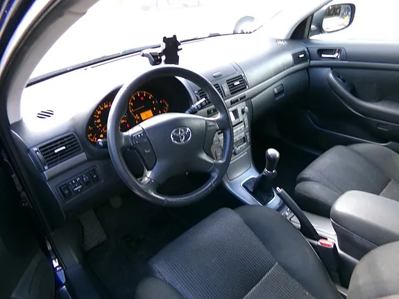 Toyota Avensis 2008 photo 5