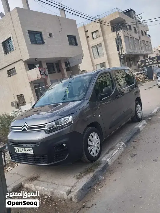 Citroen Berlingo 2022 photo 4