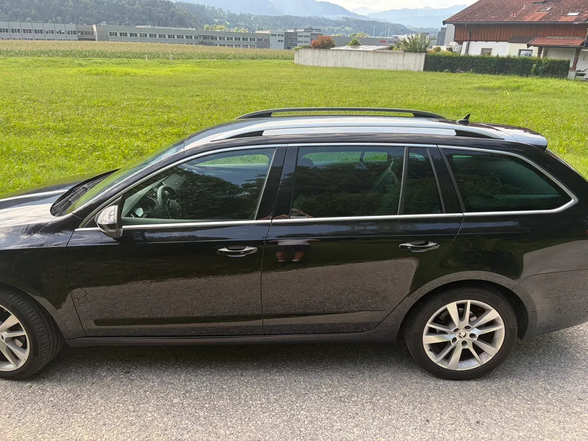 Skoda Octavia 2019 photo 3