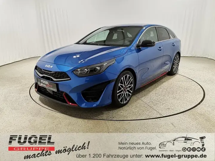Kia Proceed