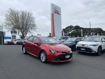 Toyota Corolla 2023 photo 2