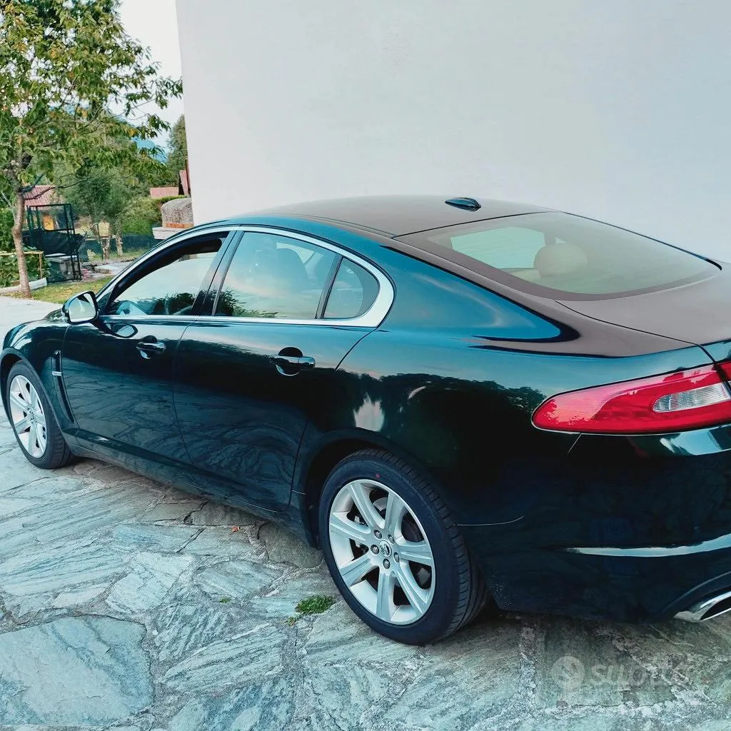 Jaguar Xf