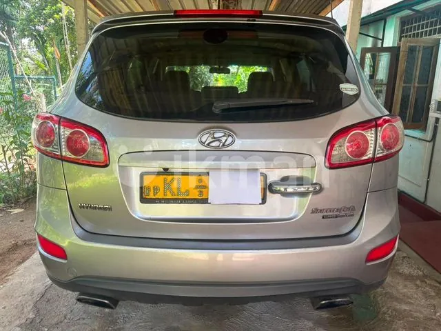 Hyundai Santa Fe 2010 photo 3