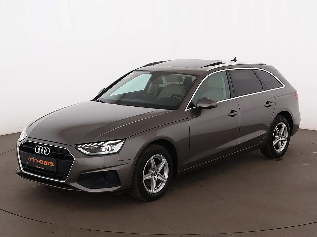 Audi A4 2022 photo 2