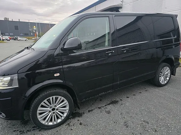 Volkswagen Transporter 2012 photo 2