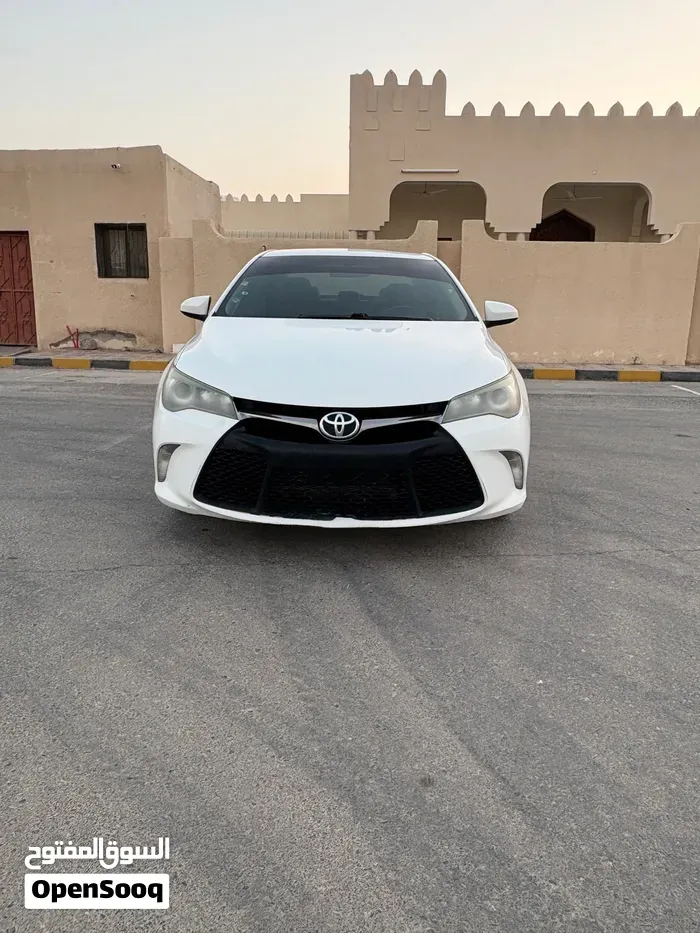 Toyota Camry 2017 photo 3