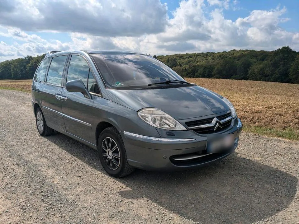 Citroen C8
