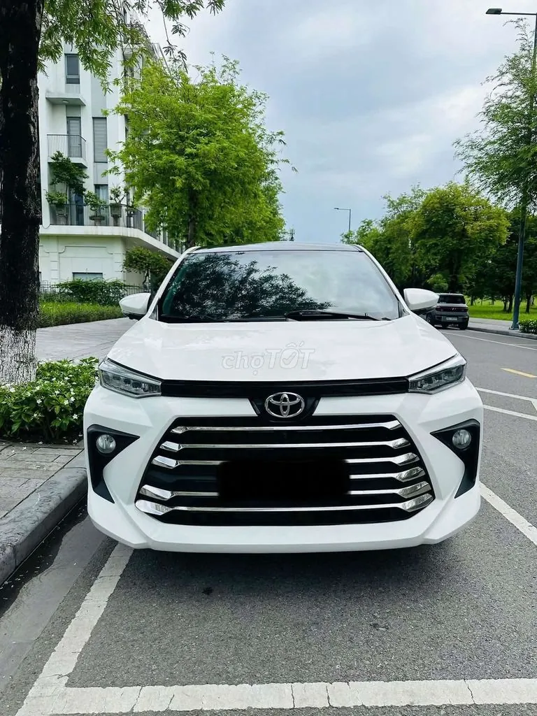 Toyota Avanza Premio