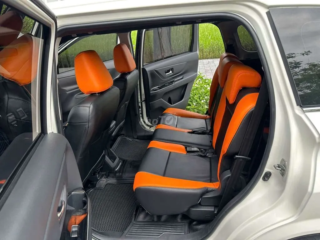Toyota Avanza Premio 2024 photo 2