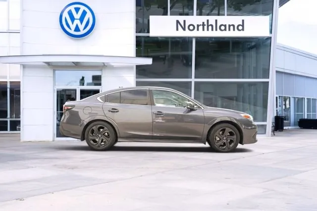 Subaru Legacy 2022 photo 3