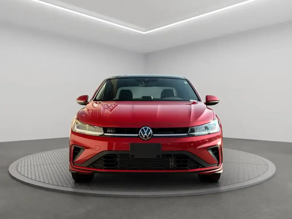Volkswagen Jetta 2026 photo 2
