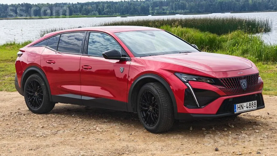Peugeot 408