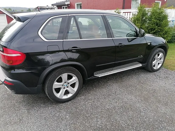 BMW X5 2009 photo 2