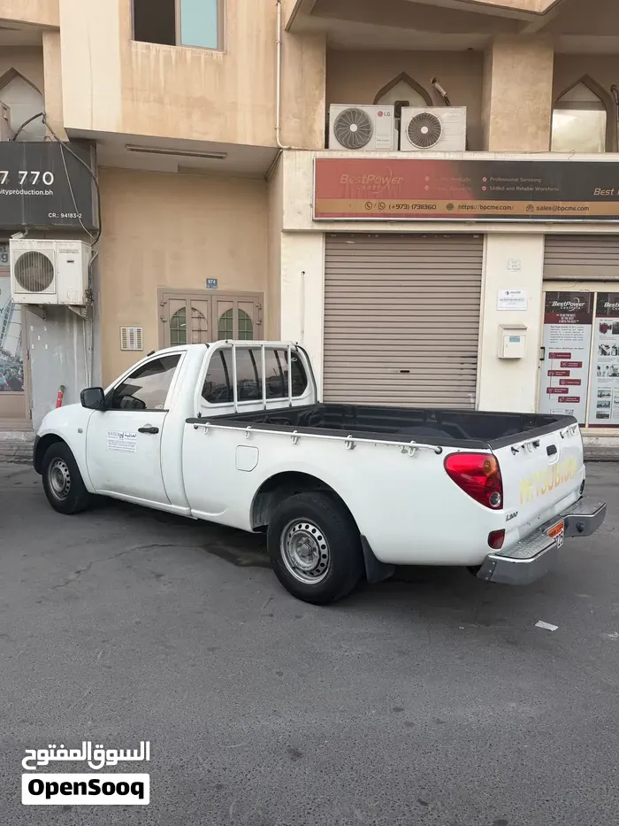 Mitsubishi L200