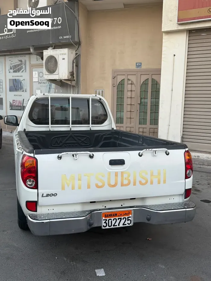 Mitsubishi L200 2015 photo 3