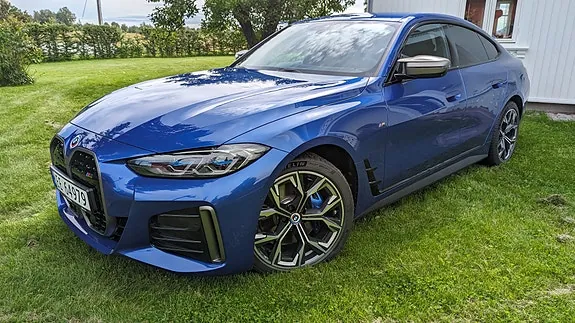 BMW I4 2022 photo 2