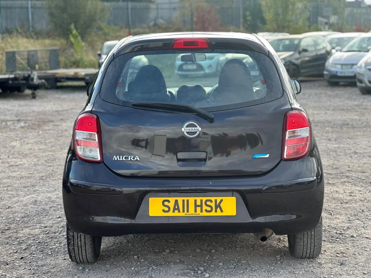 Nissan Micra 2011 photo 3