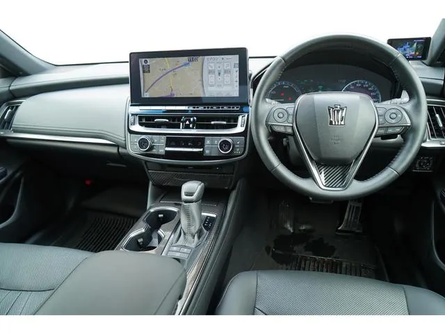 Toyota Crown Hybrid Rs Advance 2021 photo 3