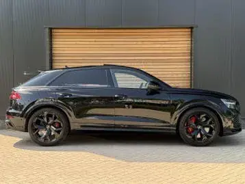 Audi Q8 2021 photo 2