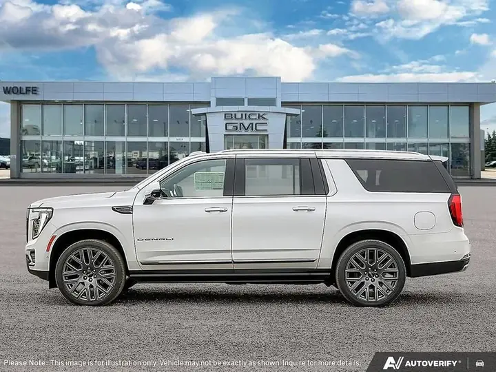 GMC Yukon Xl 2026 photo 3