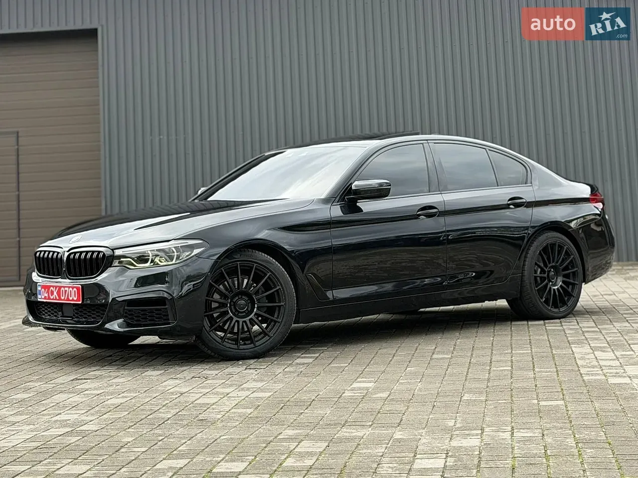 BMW 5 Series 2019 photo 3