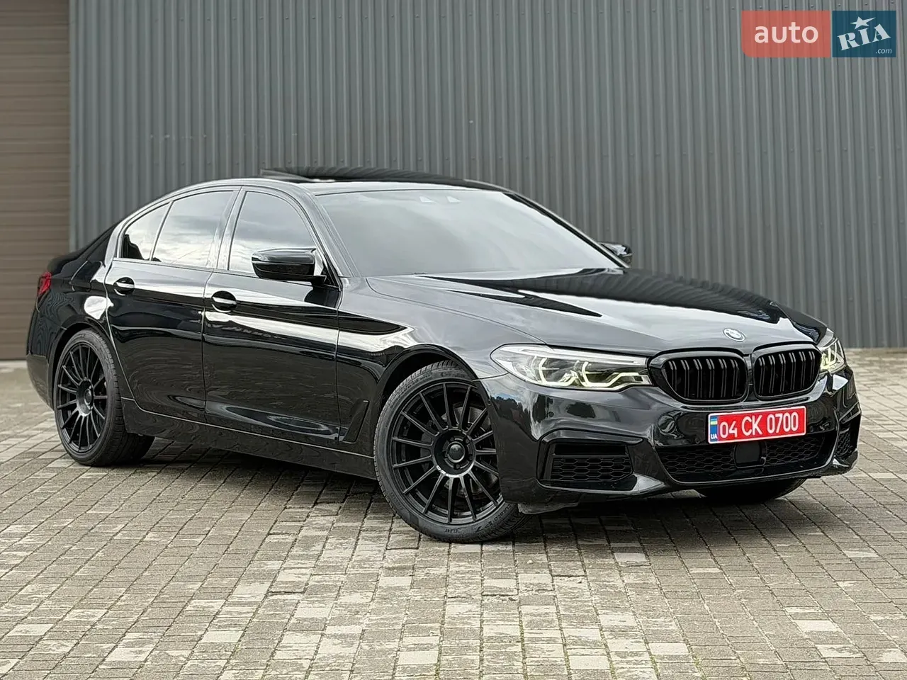 BMW 5 Series 2019 photo 5