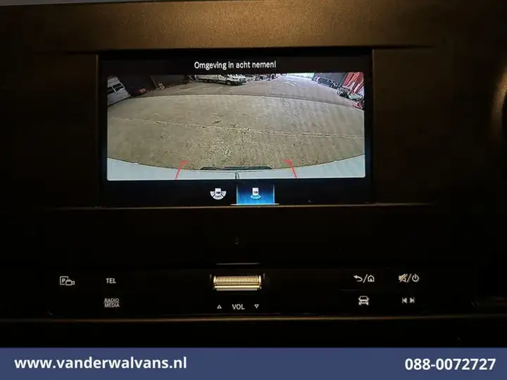 Mercedes-Benz Sprinter 2023 photo 2