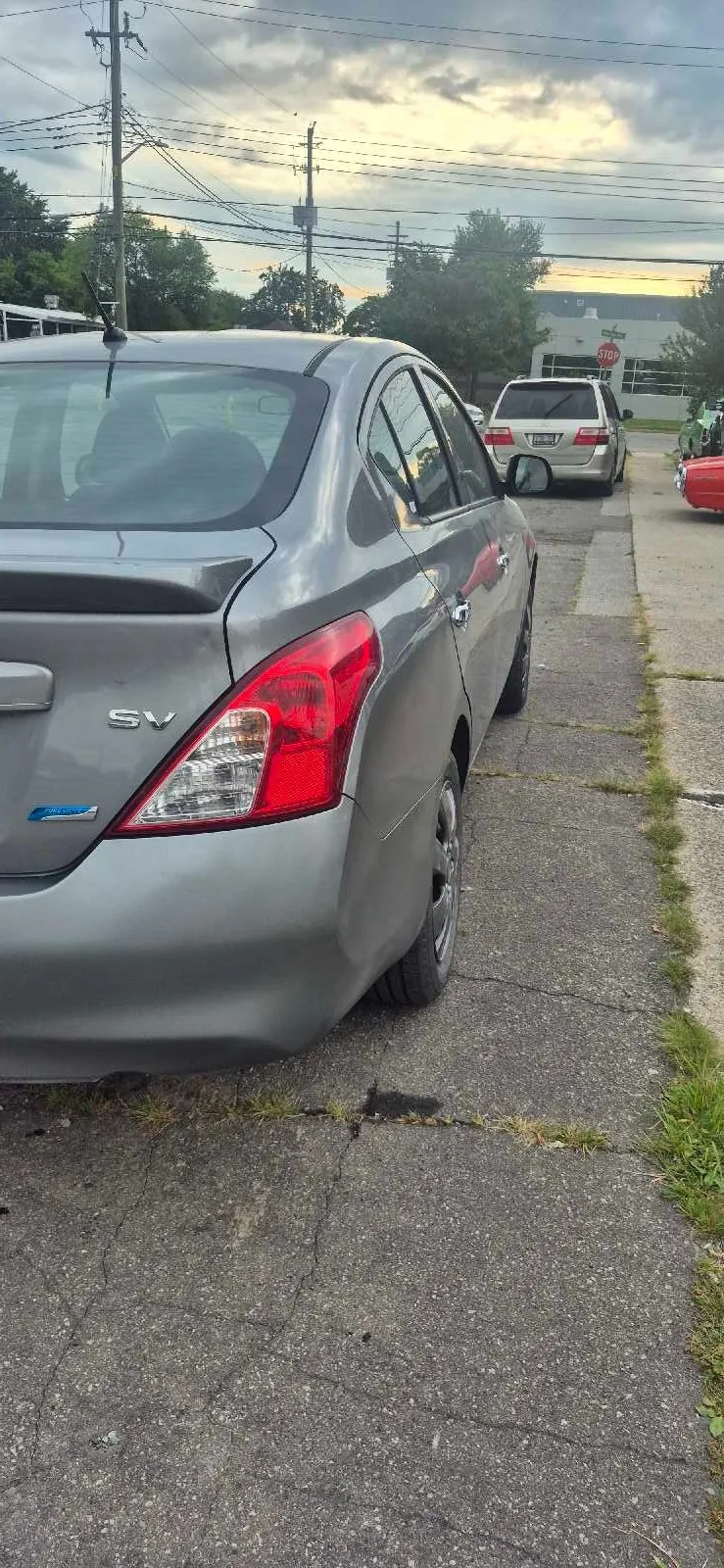 Nissan Versa 2014 photo 5