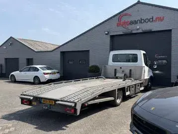 Iveco Daily 2021 photo 2