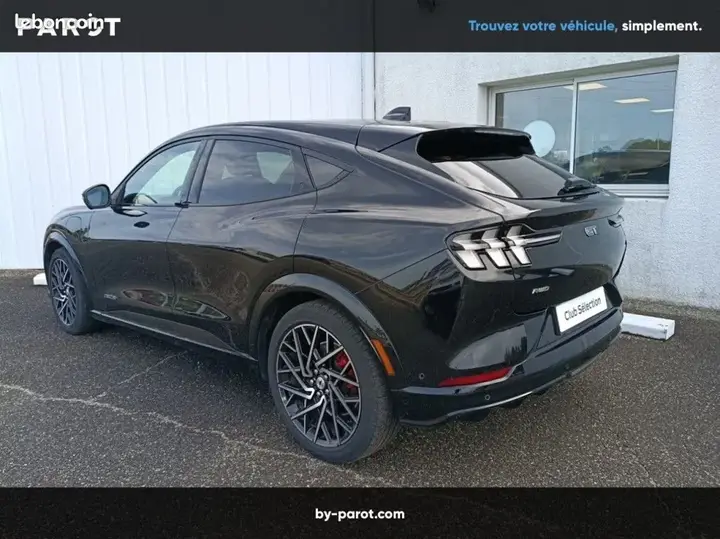 Ford Mustang Mach-E 2023 photo 3