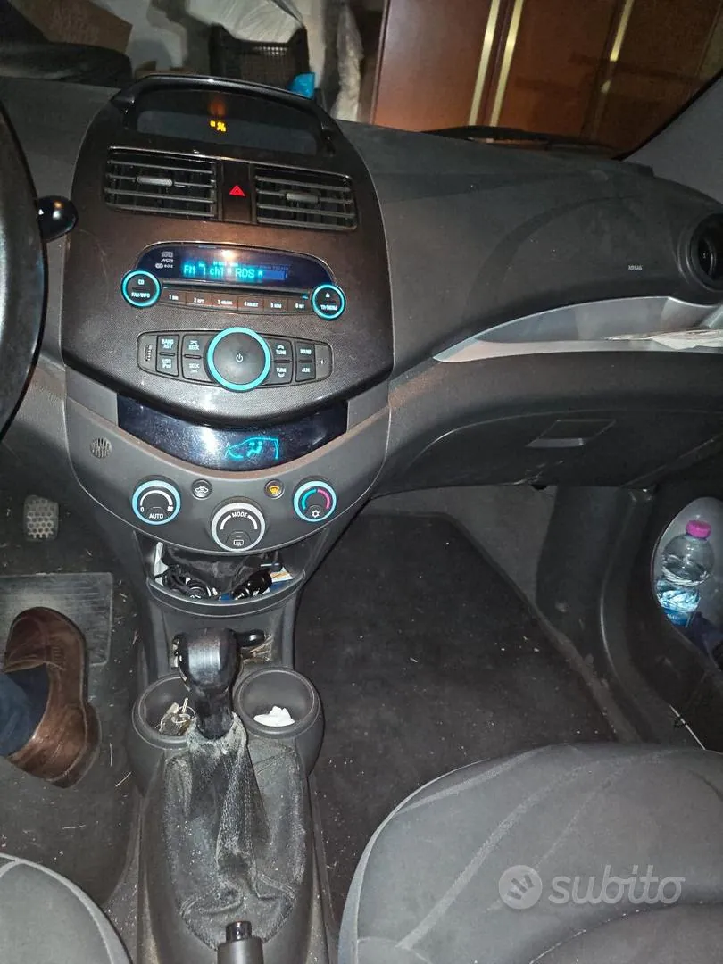 Chevrolet Spark 2011 photo 5