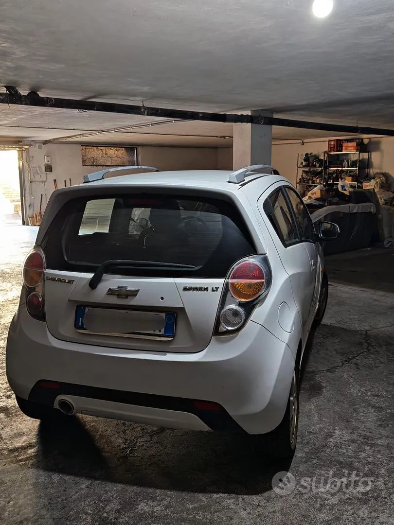 Chevrolet Spark 2011 photo 2