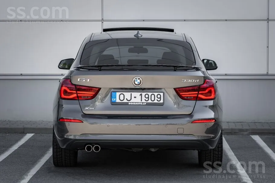 BMW 330 2017 photo 5