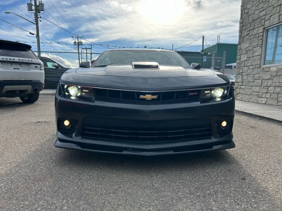 Chevrolet Camaro 2015 photo 2