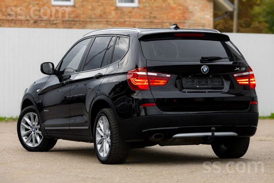 BMW X3 2011 photo 4