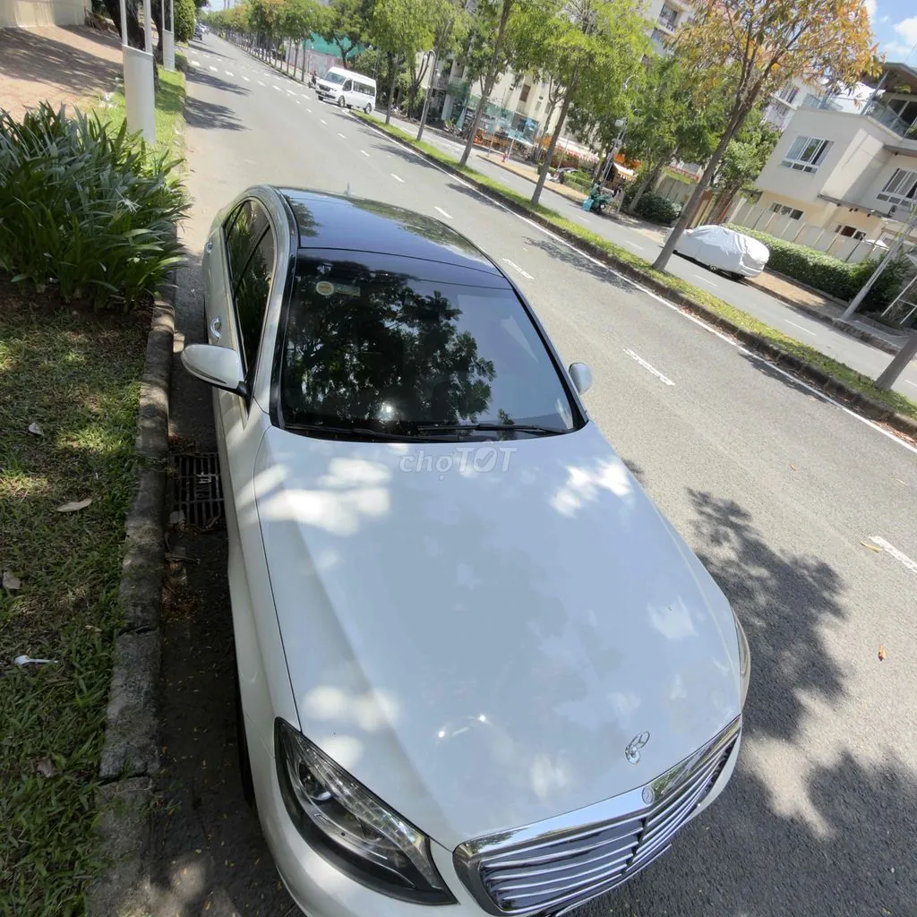 Mercedes-Benz S-Class 2014 photo 4