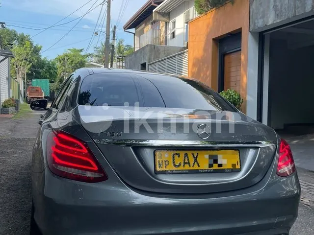 Mercedes-Benz C160 2017 photo 2
