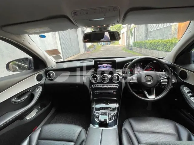Mercedes-Benz C160 2017 photo 5