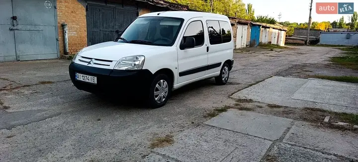 Citroen Berlingo 2011 photo 4
